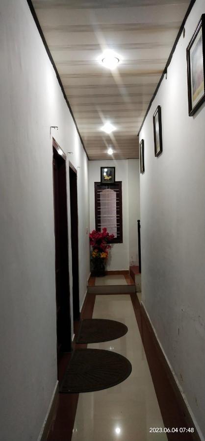 Floral Homestay Thekkady Εξωτερικό φωτογραφία