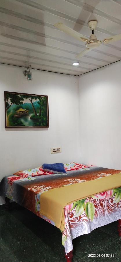 Floral Homestay Thekkady Εξωτερικό φωτογραφία